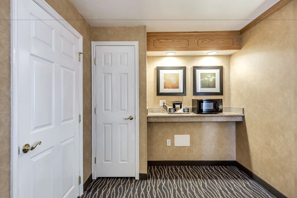 In-Room Kitchenette