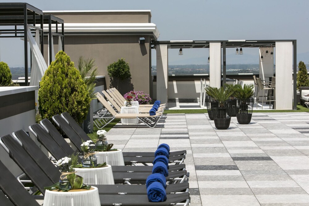 Rooftop Pool