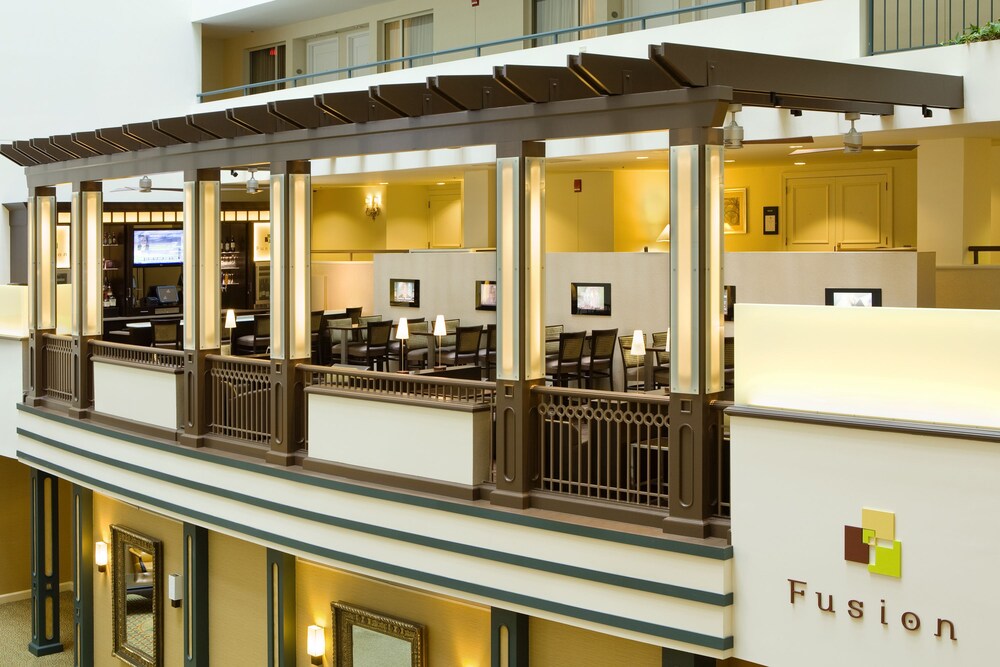 Hotel Lounge