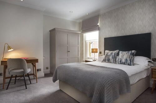 Royal Wells Hotel