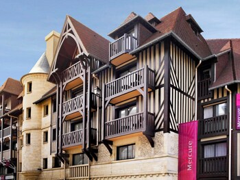 Hotel Front