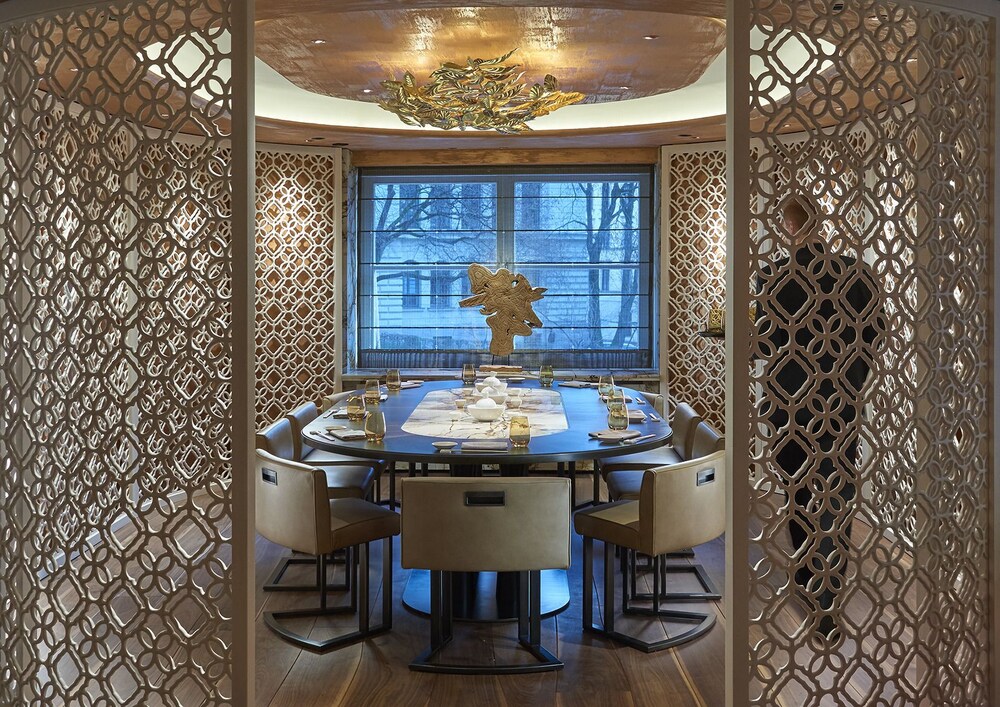 Family Dining
