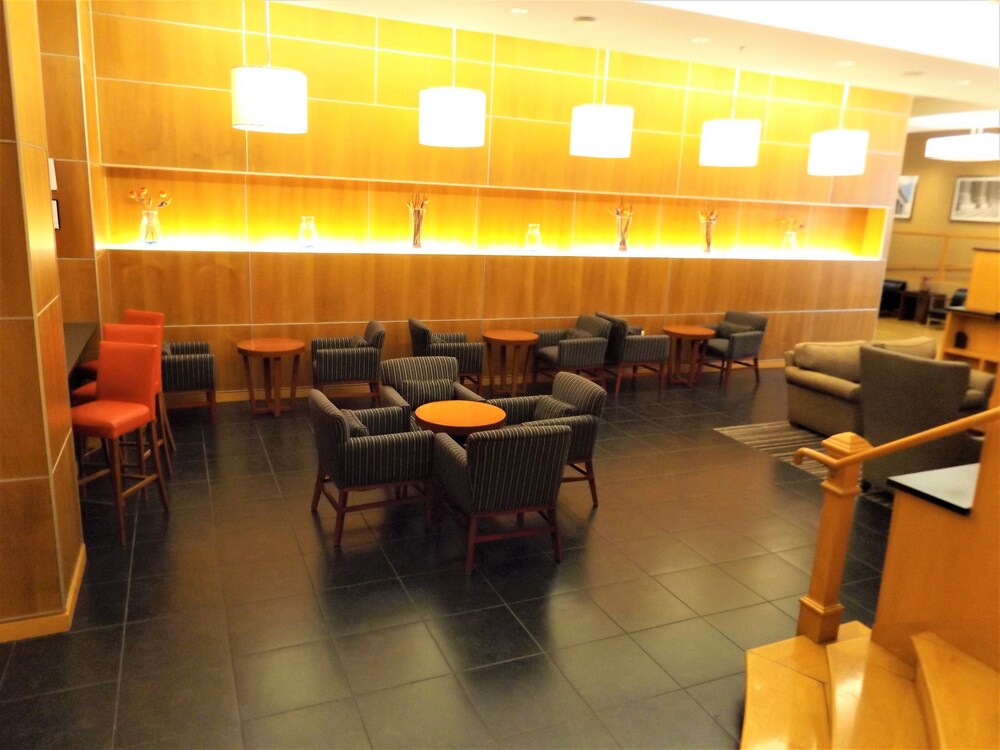 Hotel Lounge