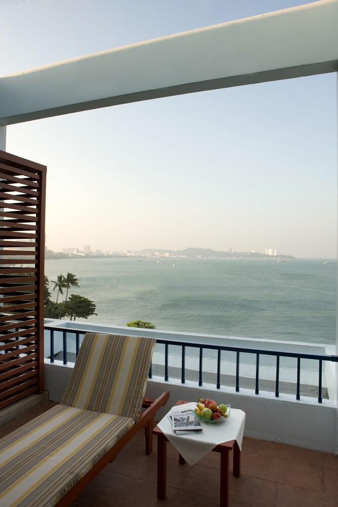 Guestroom View