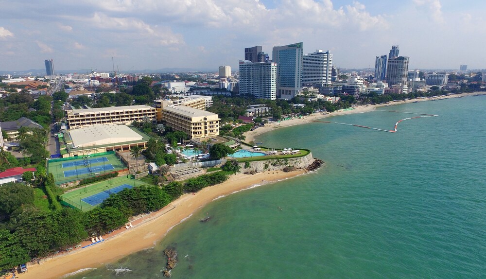 Beach/Ocean View