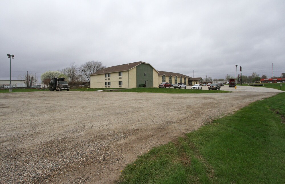 RV or Truck Parking