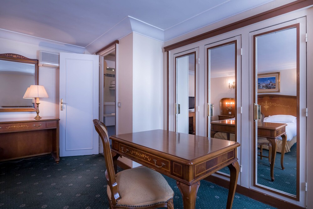 In-Room Amenity