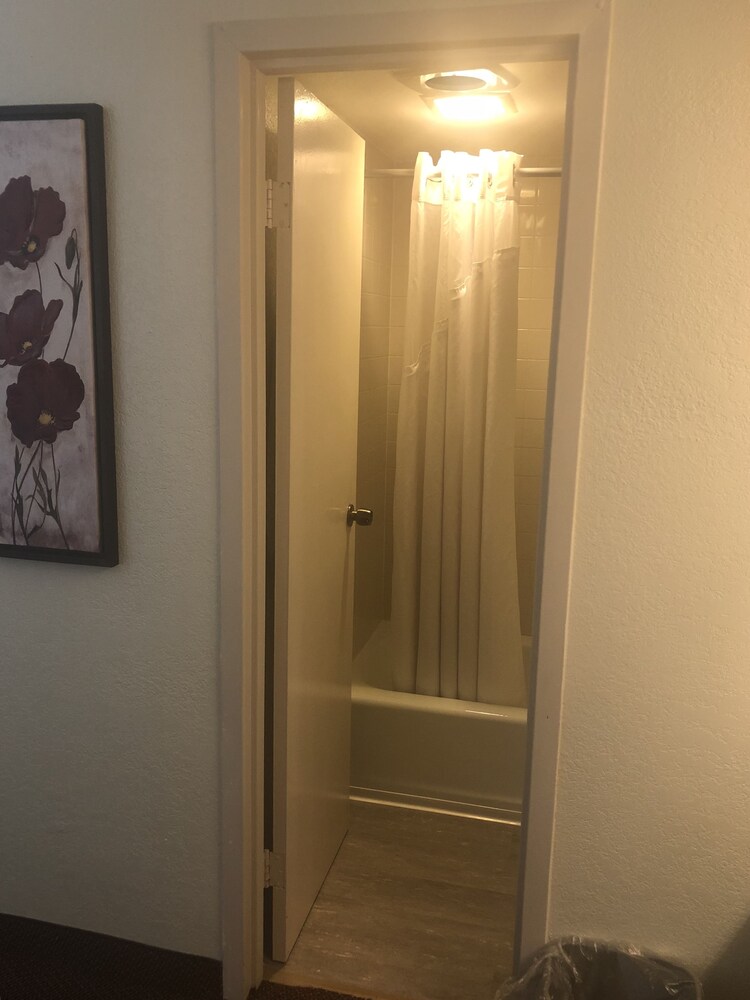 Jetted Tub
