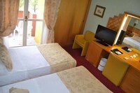 Twin Room, 2 Twin Beds