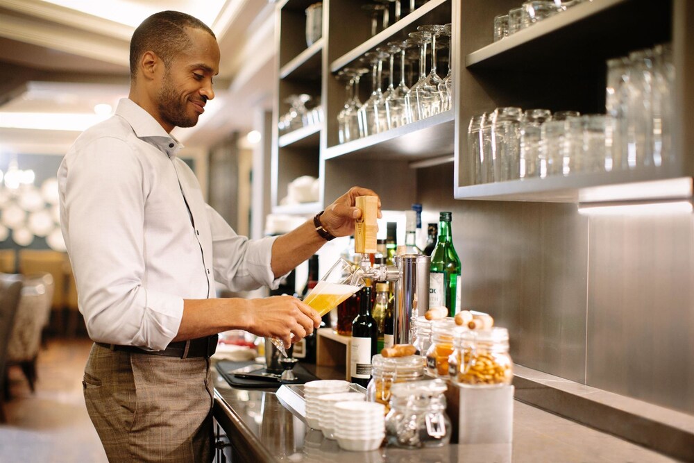 Executive Lounge