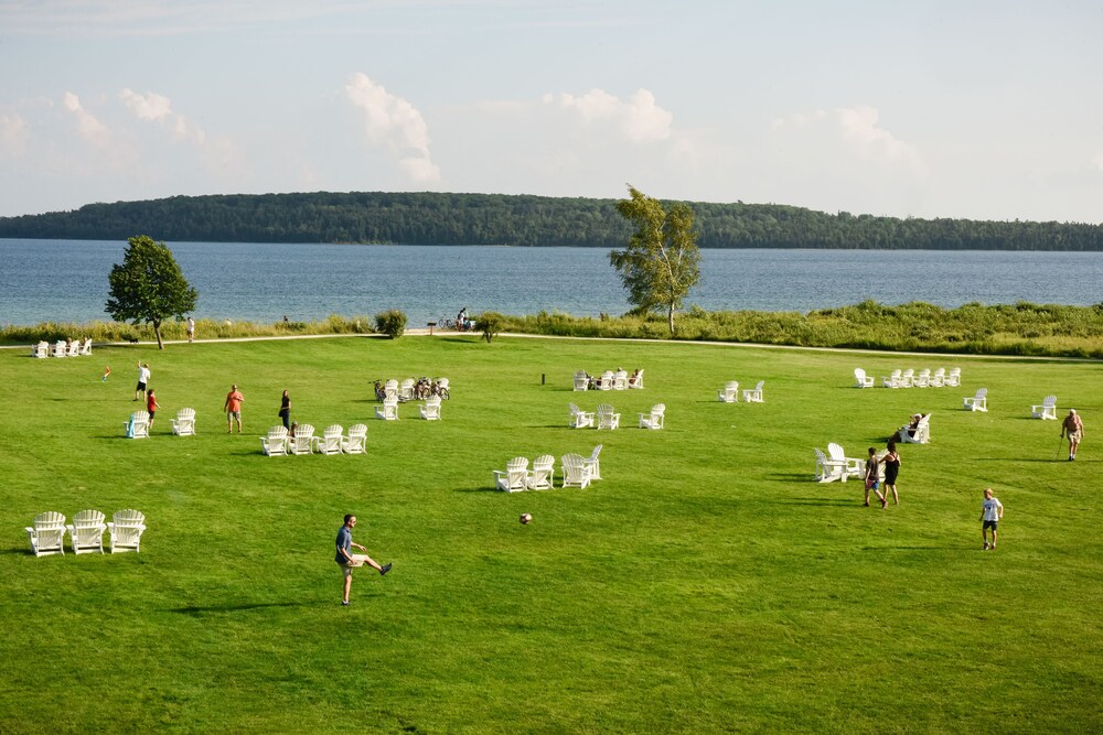 Lake View