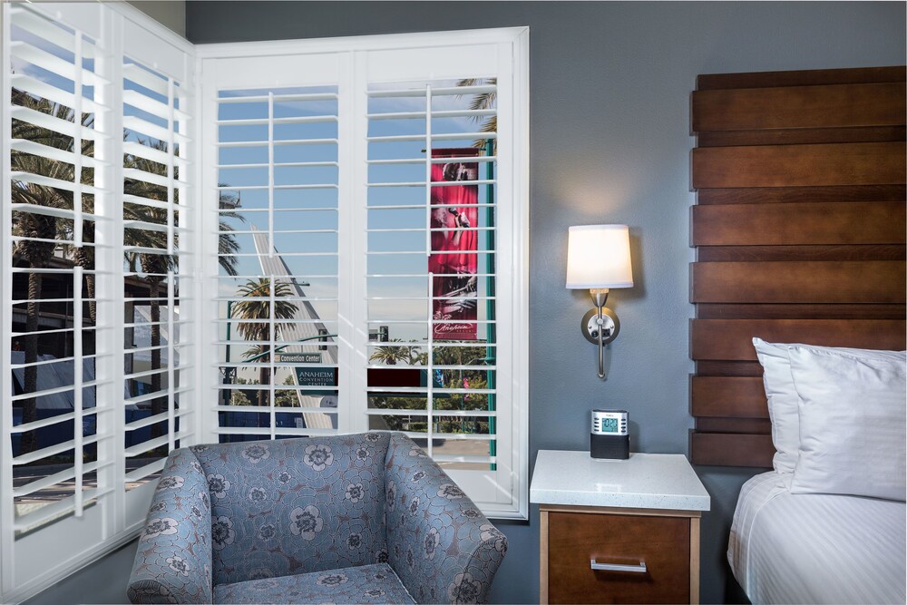 Guestroom View