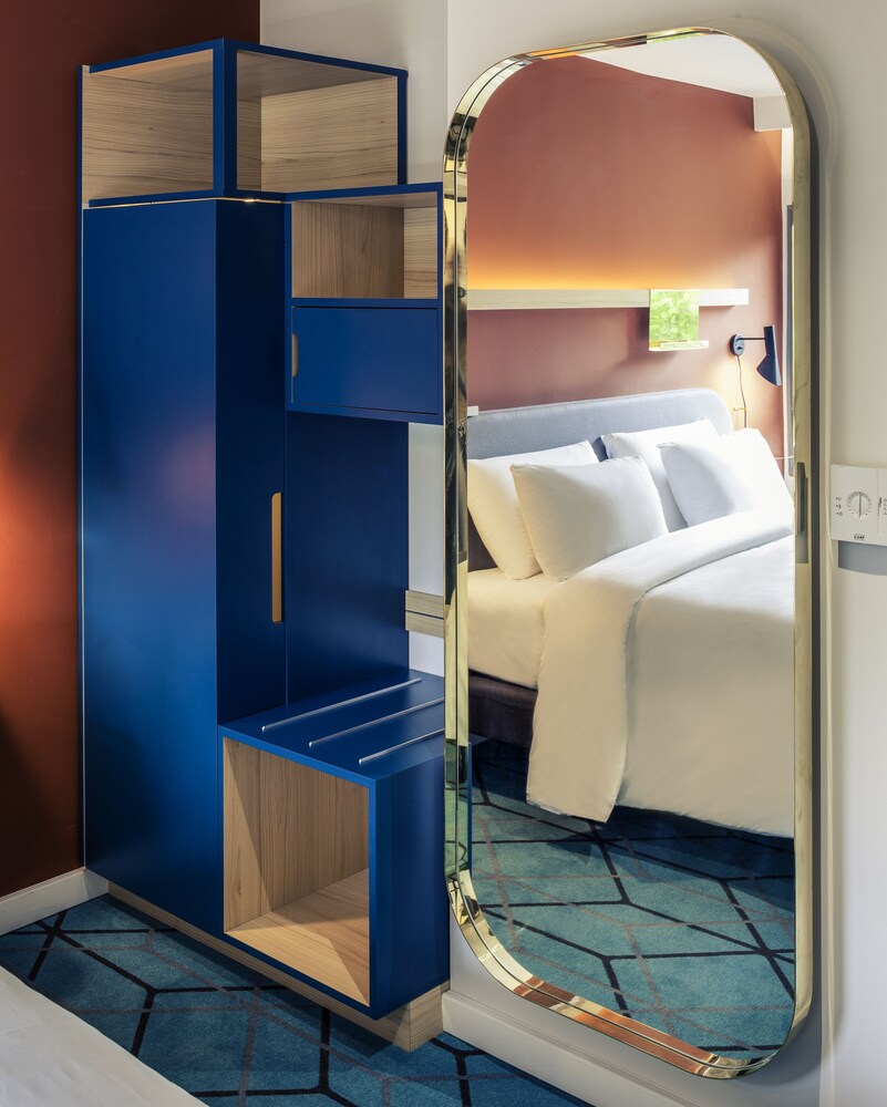 Guestroom
