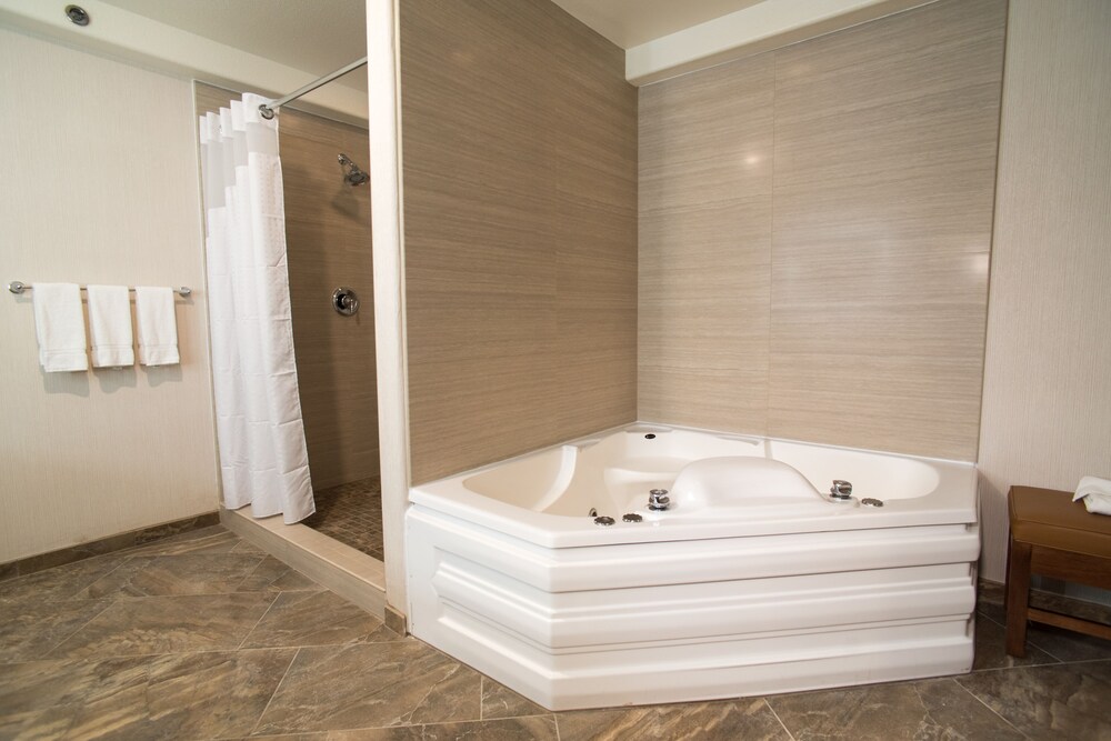 Jetted Tub