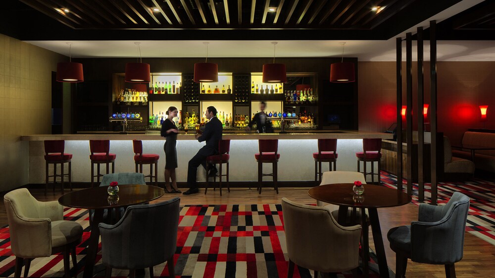 Hotel Bar