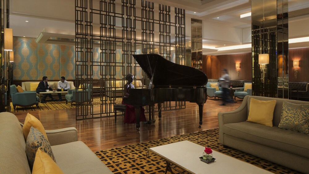 Hotel Bar