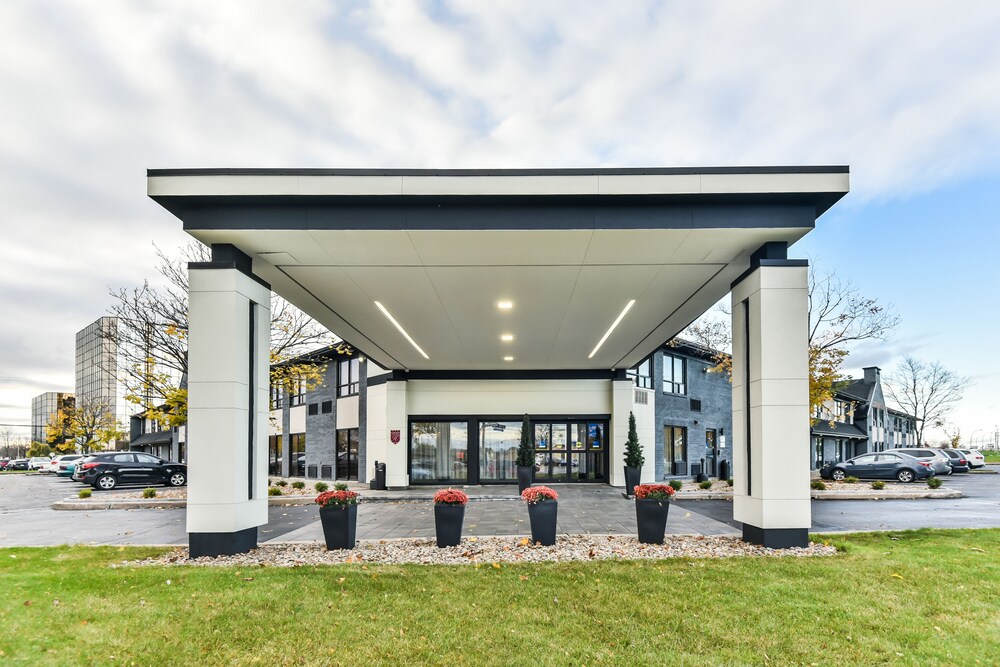 Hotel Entrance