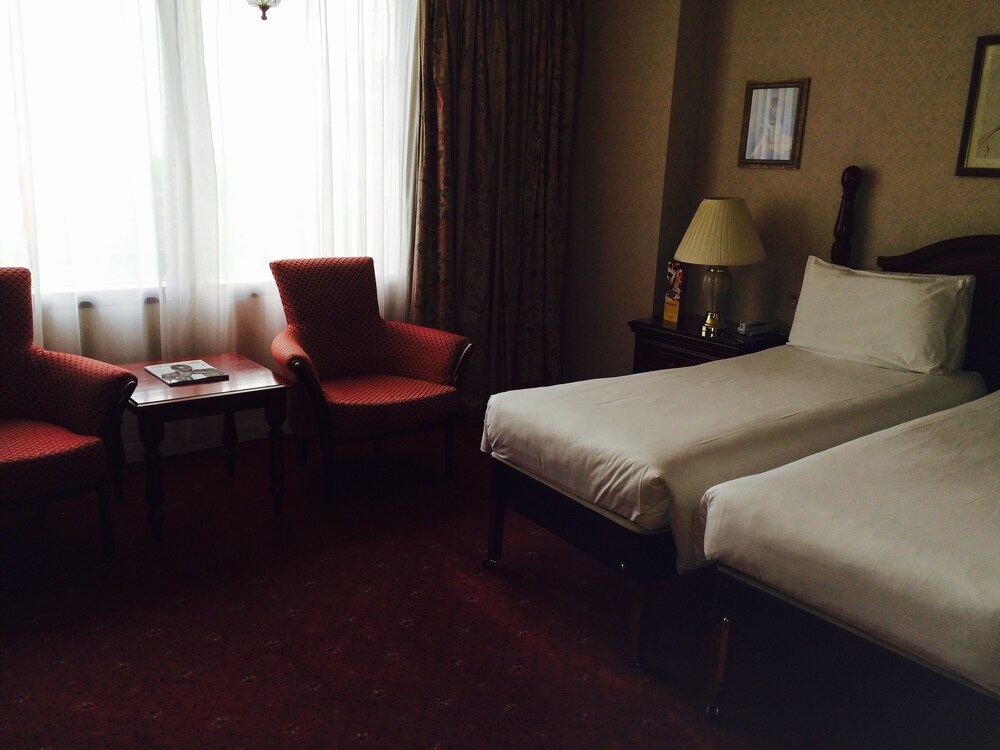 Guestroom