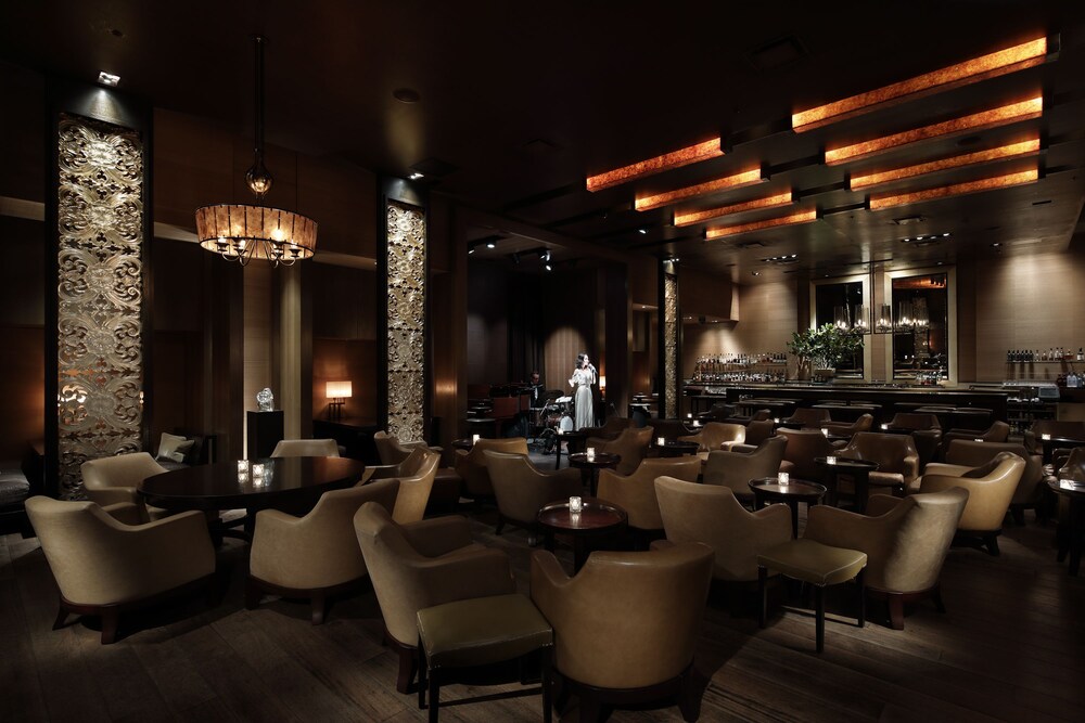 Bar-salon de l'hôtel