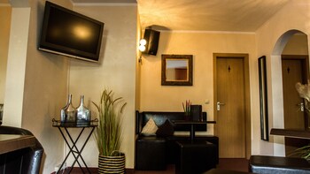 Hotel Lounge
