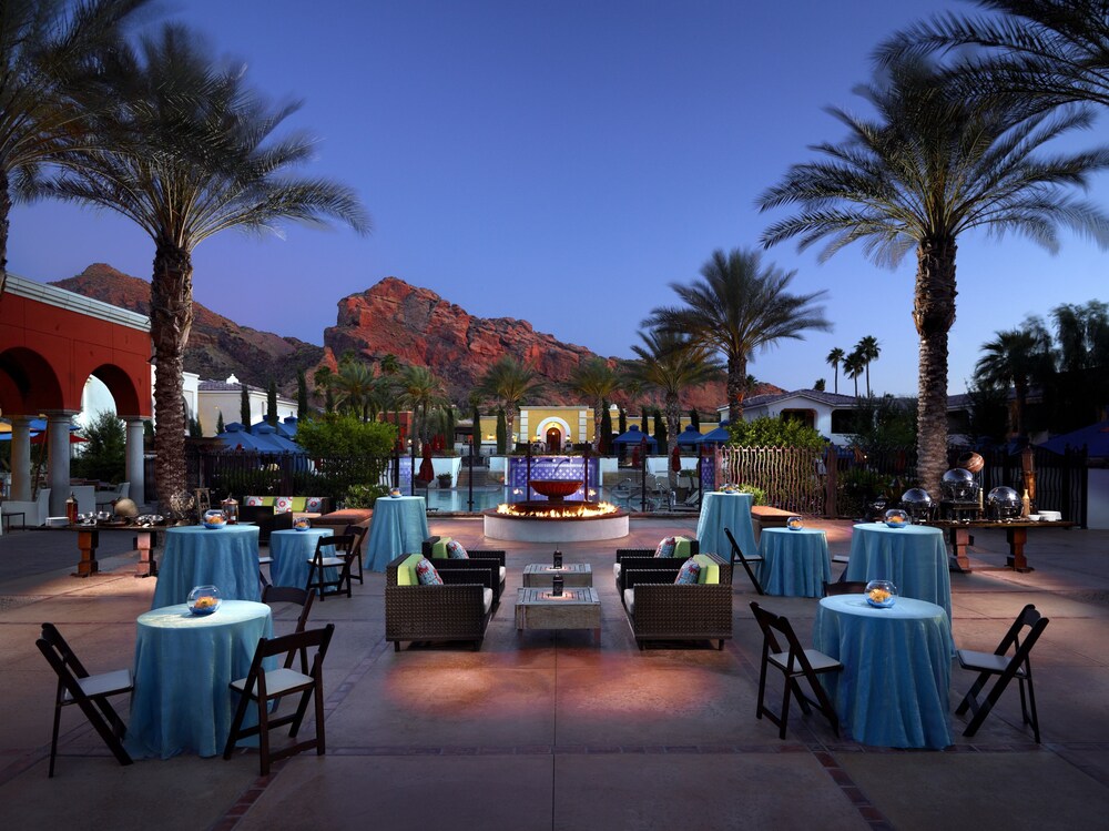 Outdoor Banquet Area