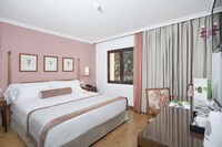 Single Room, 1 Double Bed