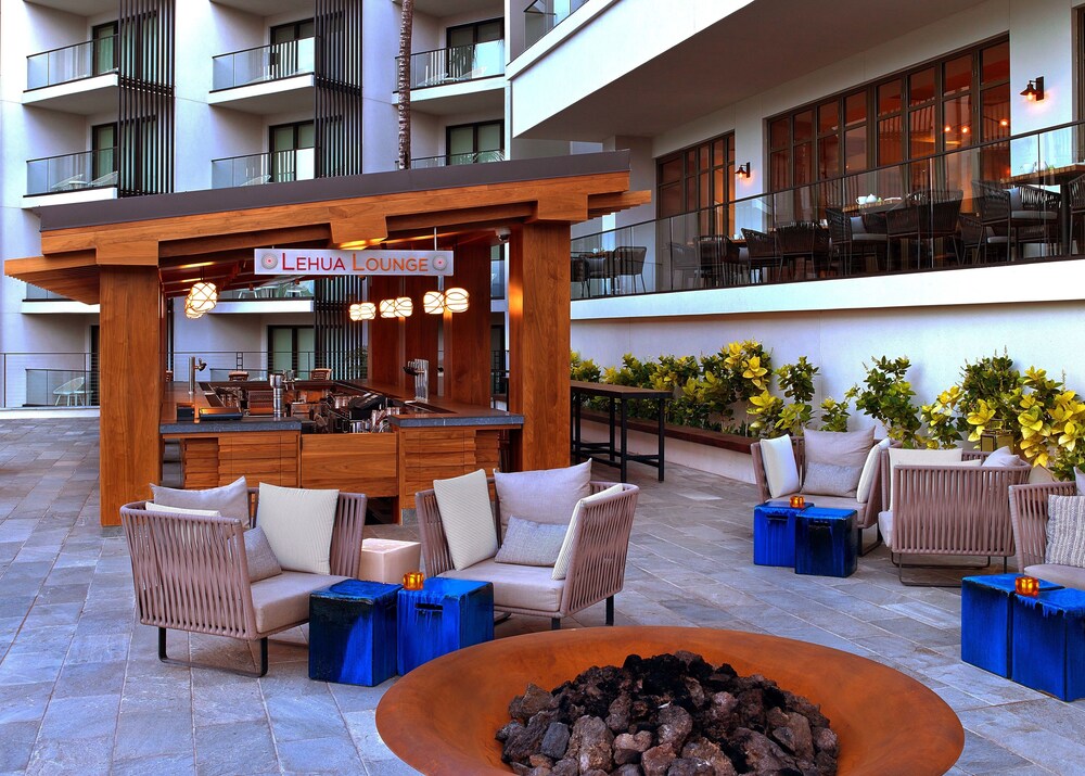 Hotel Lounge