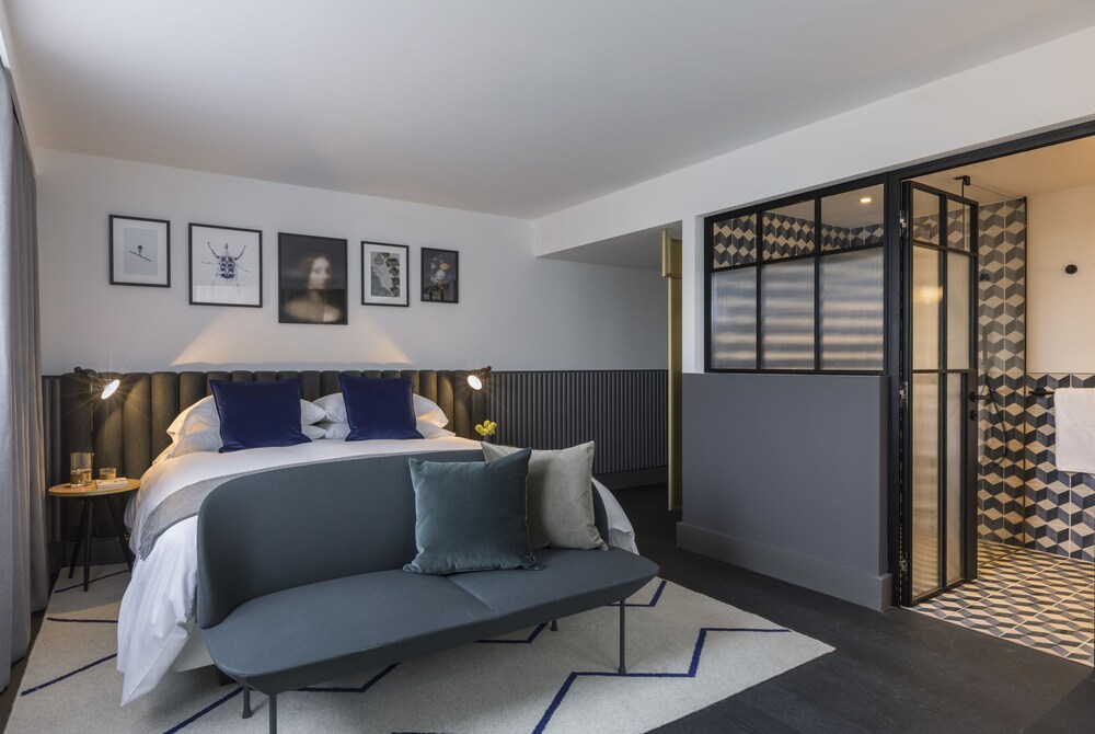 Guestroom