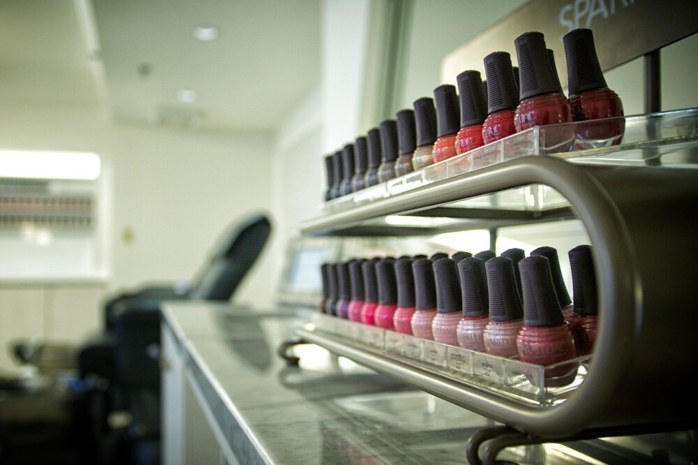 Nail Salon