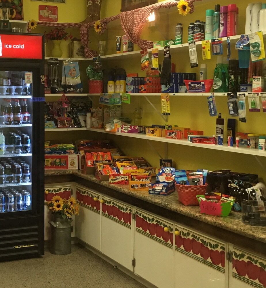 Snack Bar