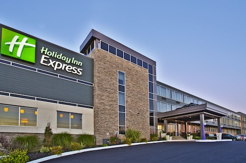 Holiday Inn Express Sault Ste Marie, an IHG Hotel