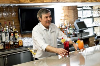 Hotel Bar