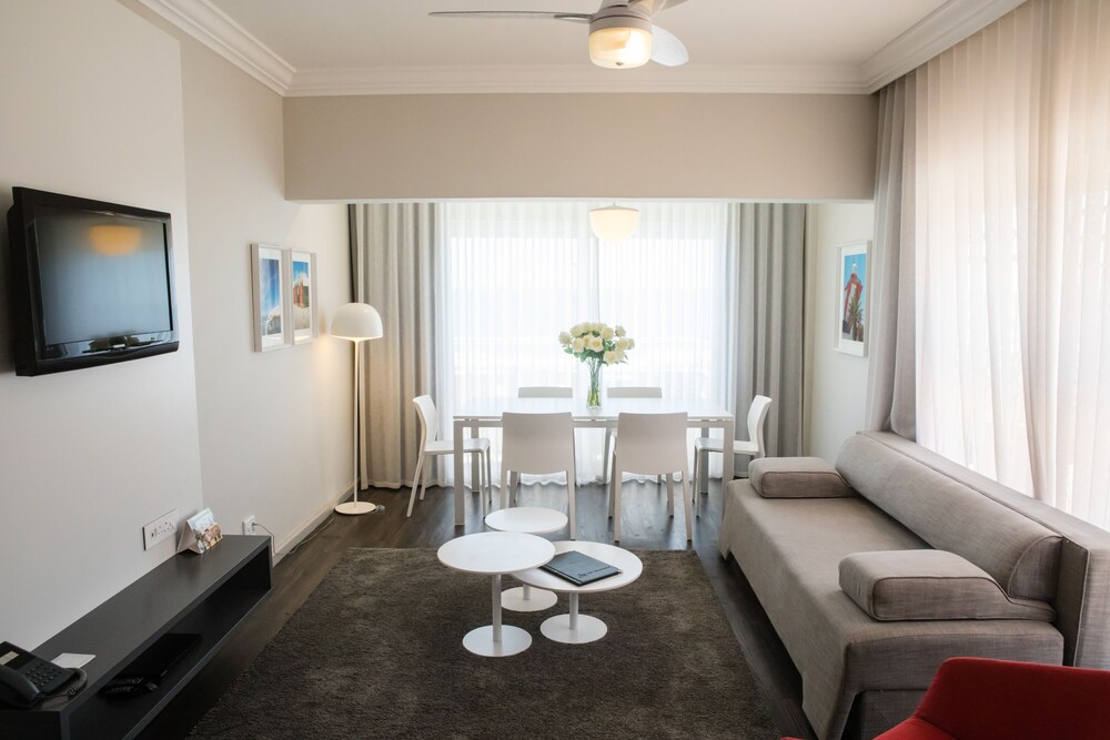 2 Bedroom Apartment (4) - Featured Image
