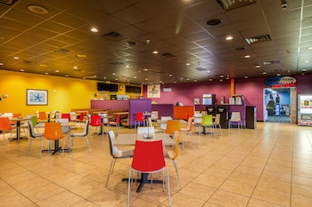 Food Court