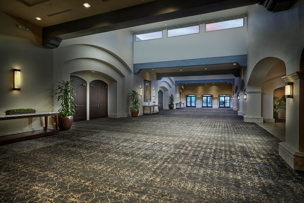 Reception hall, The Scottsdale Plaza Resort & Villas