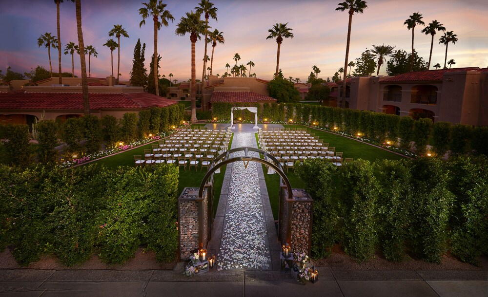 Outdoor wedding area, The Scottsdale Plaza Resort & Villas