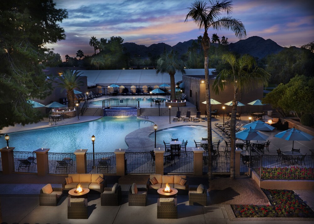 Pool, The Scottsdale Plaza Resort & Villas