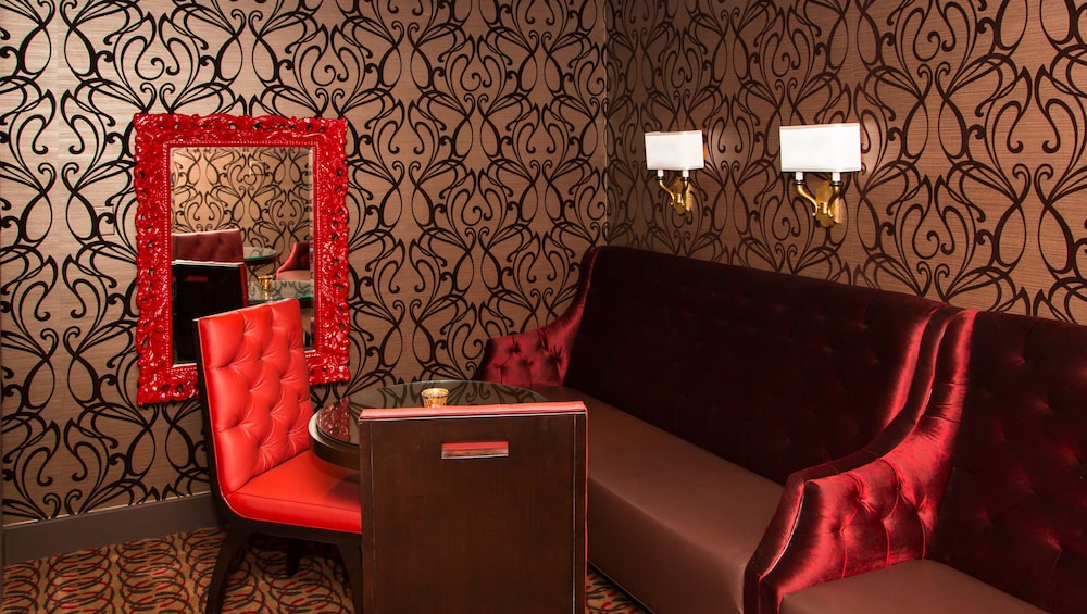 Hotel Lounge