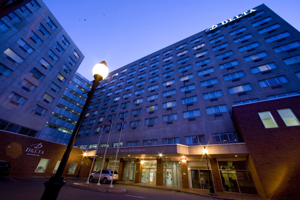 Hotel Front - Evening/Night