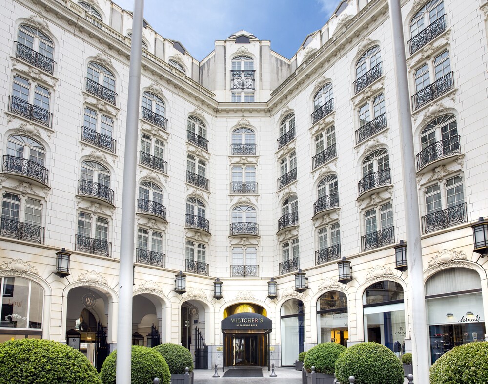 Hotel Front