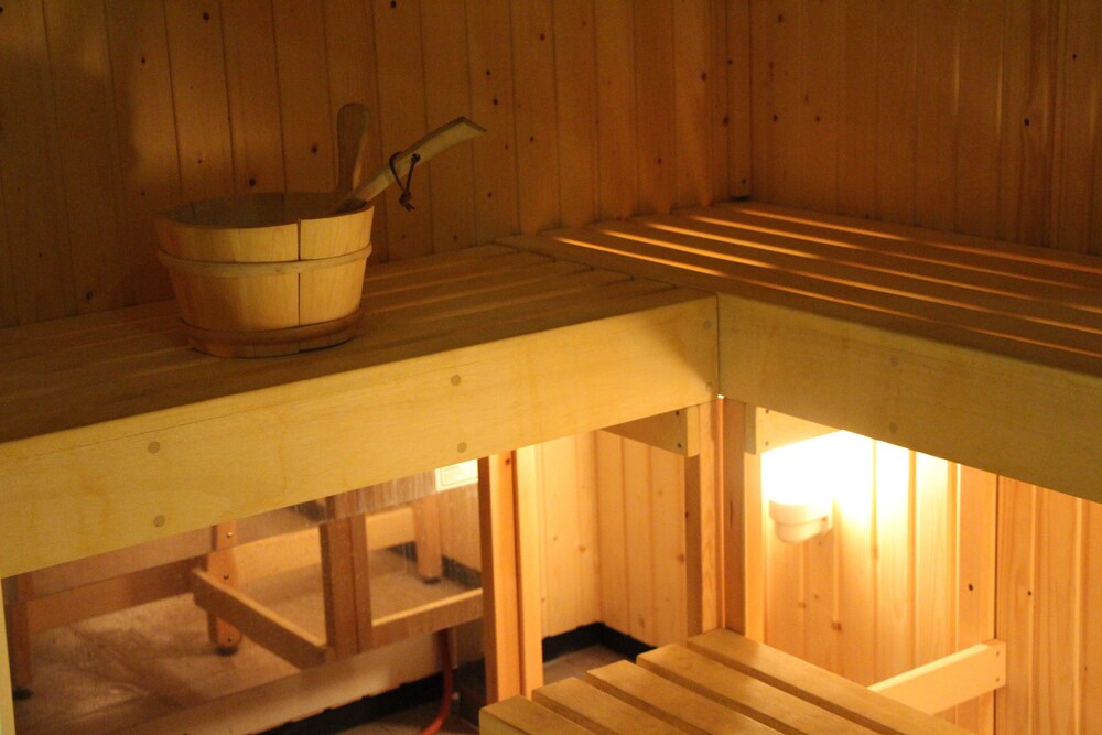 Sauna, The Vermont Hotel