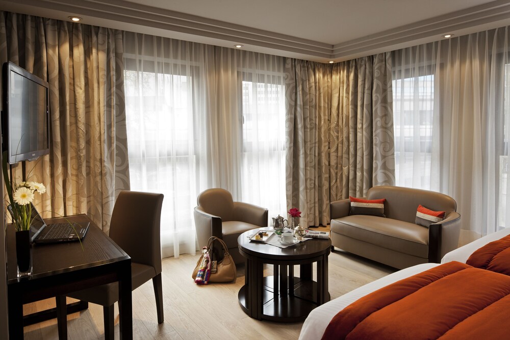 Guestroom
