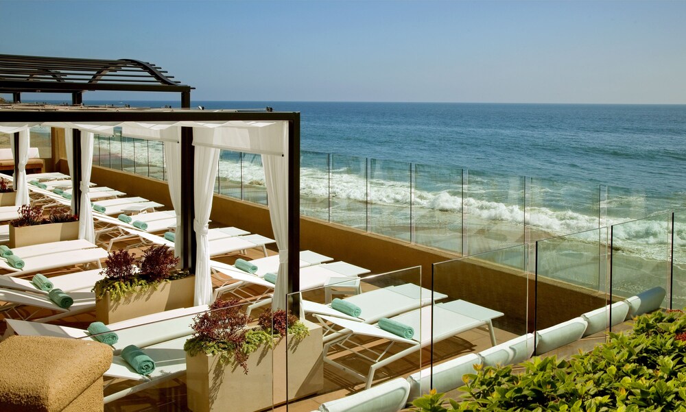 Sundeck