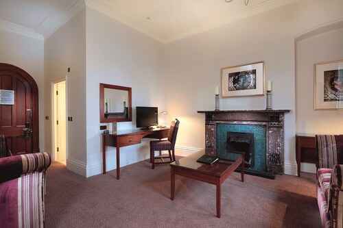 Macdonald Kilhey Court