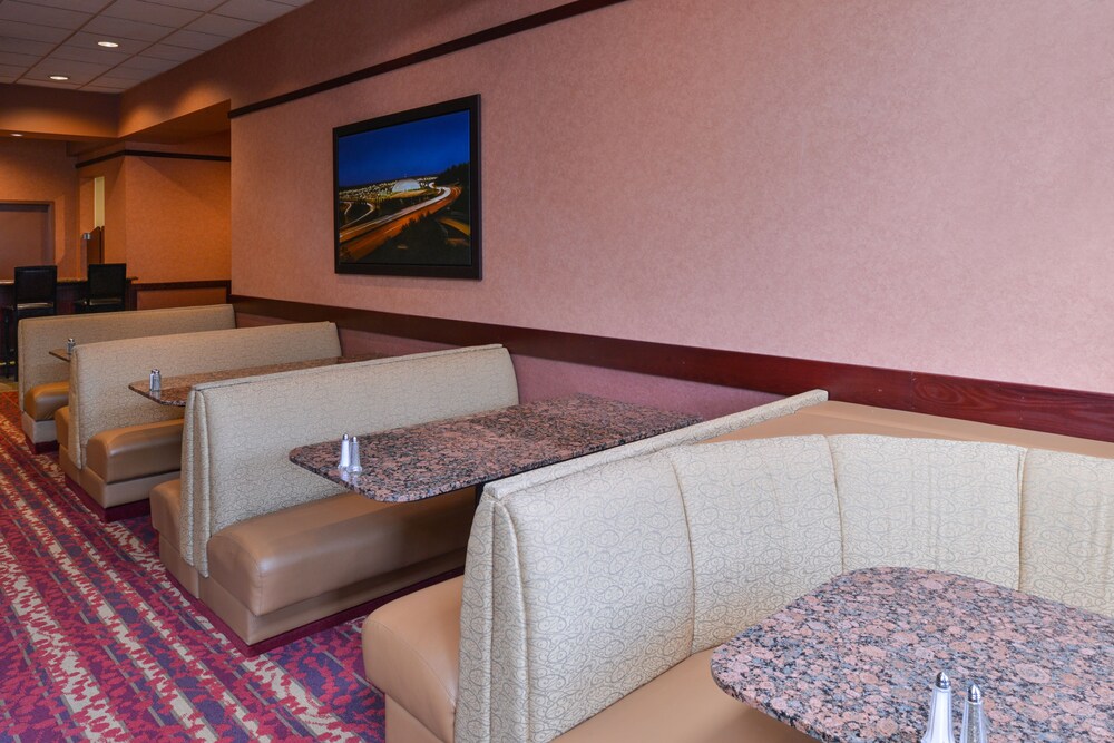Hotel Lounge