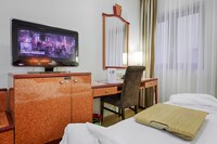Superior Room, 1 King Bed