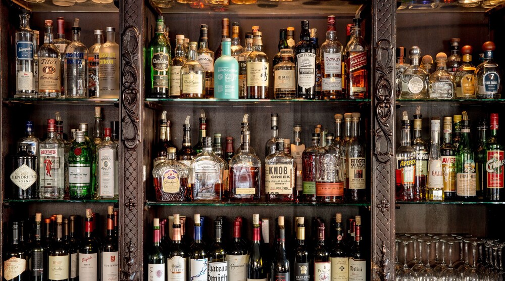Hotel Bar