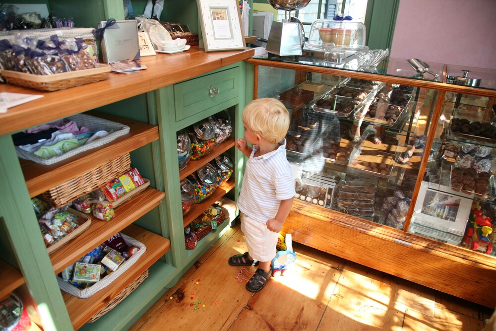 Gift Shop