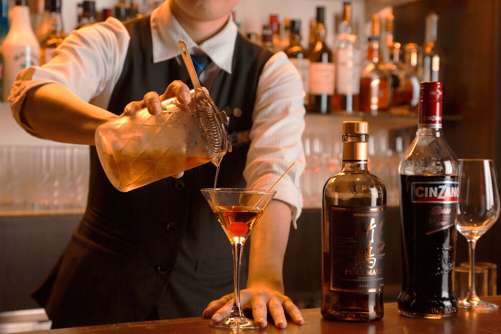 Hotel Bar