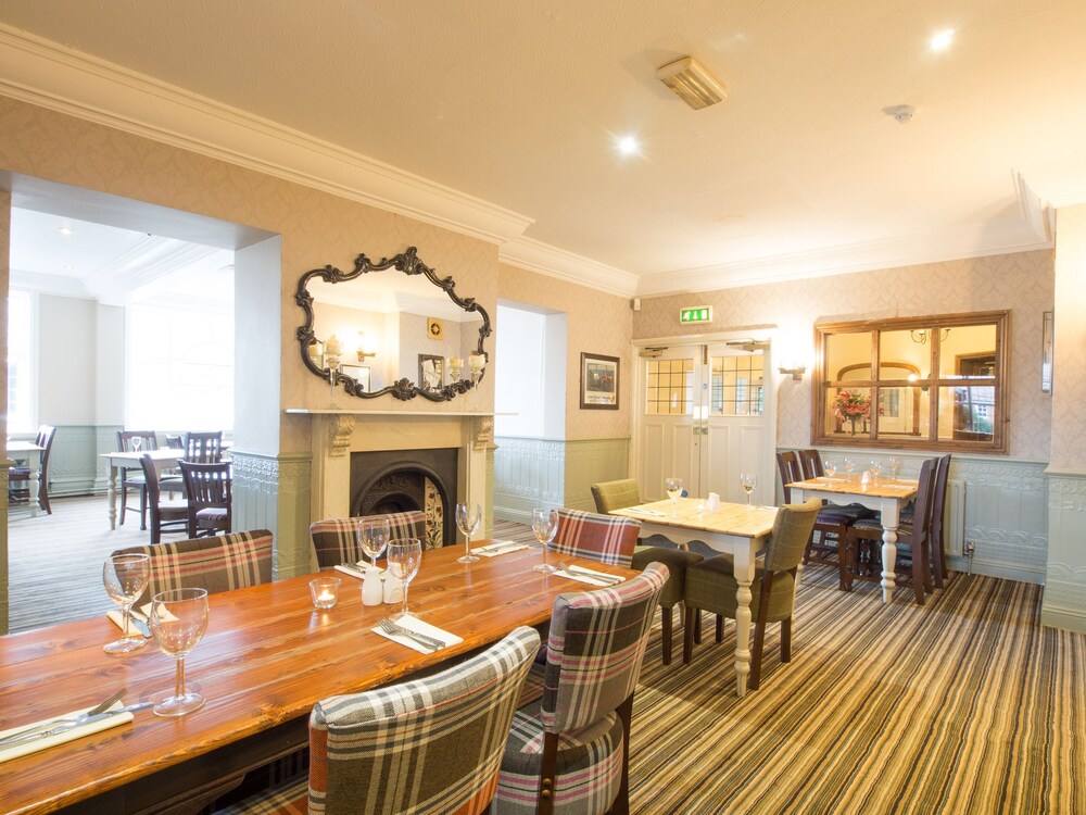 Hotel Bar